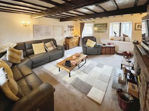Lounge- click for photo gallery